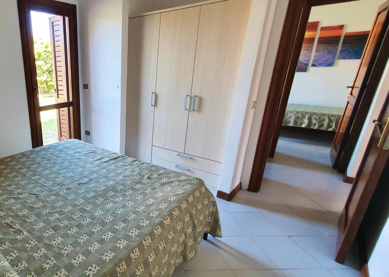 Iss Travel, Le Carrube Two Bedrooms Apartments With Air Conditioning سان تيودورو المظهر الخارجي الصورة