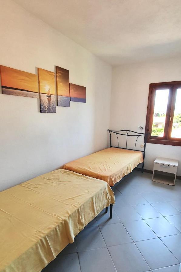 Iss Travel, Le Carrube Two Bedrooms Apartments With Air Conditioning سان تيودورو المظهر الخارجي الصورة