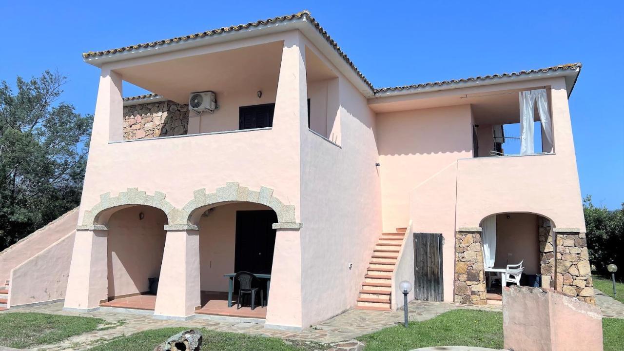 Iss Travel, Le Carrube Two Bedrooms Apartments With Air Conditioning سان تيودورو المظهر الخارجي الصورة